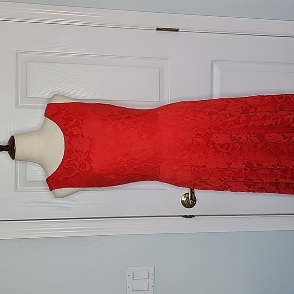 JESSICA HOWARD WOMAN'S DRESS - Picture 1 of 10